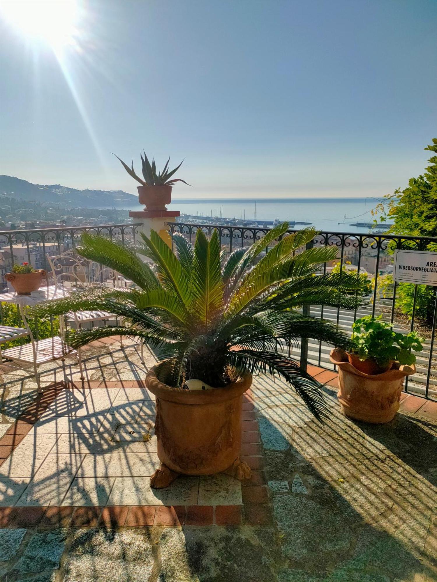 Hotel La Casa Del Sole San Remo Zewnętrze zdjęcie